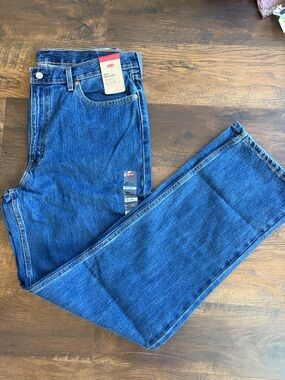 Levi's Men's Relaxed Fit Dark Blue Denim Jeans